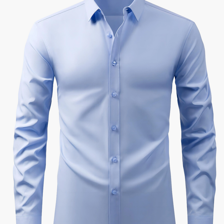 Ostatnie ujęcie męskiej koszuli slim fit prezentujące całość kroju