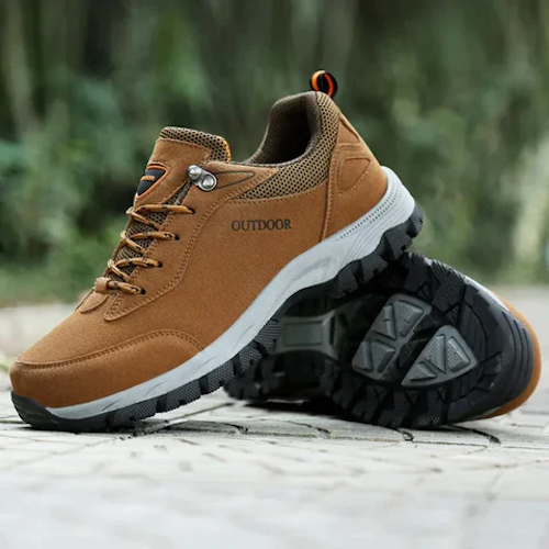 Brązowe męskie buty trekkingowe z antypoślizgową podeszwą