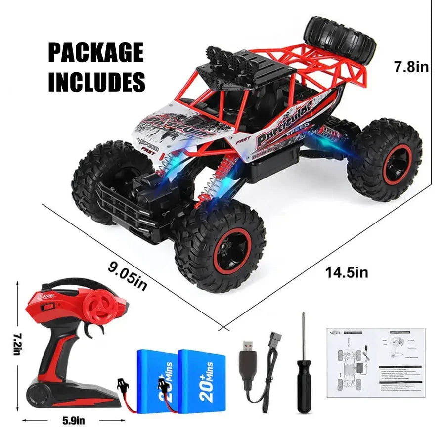 Czerwony monster truck zdalnie sterowany z dużymi kołami z bliska