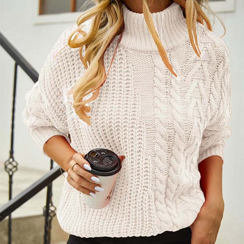 Damski sweter z golfem oversize w modnym kolorze