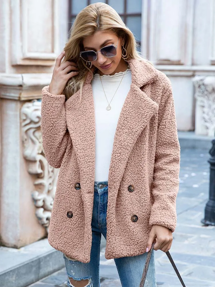 Elegancki płaszcz teddy oversize z klapami, kurtka damska