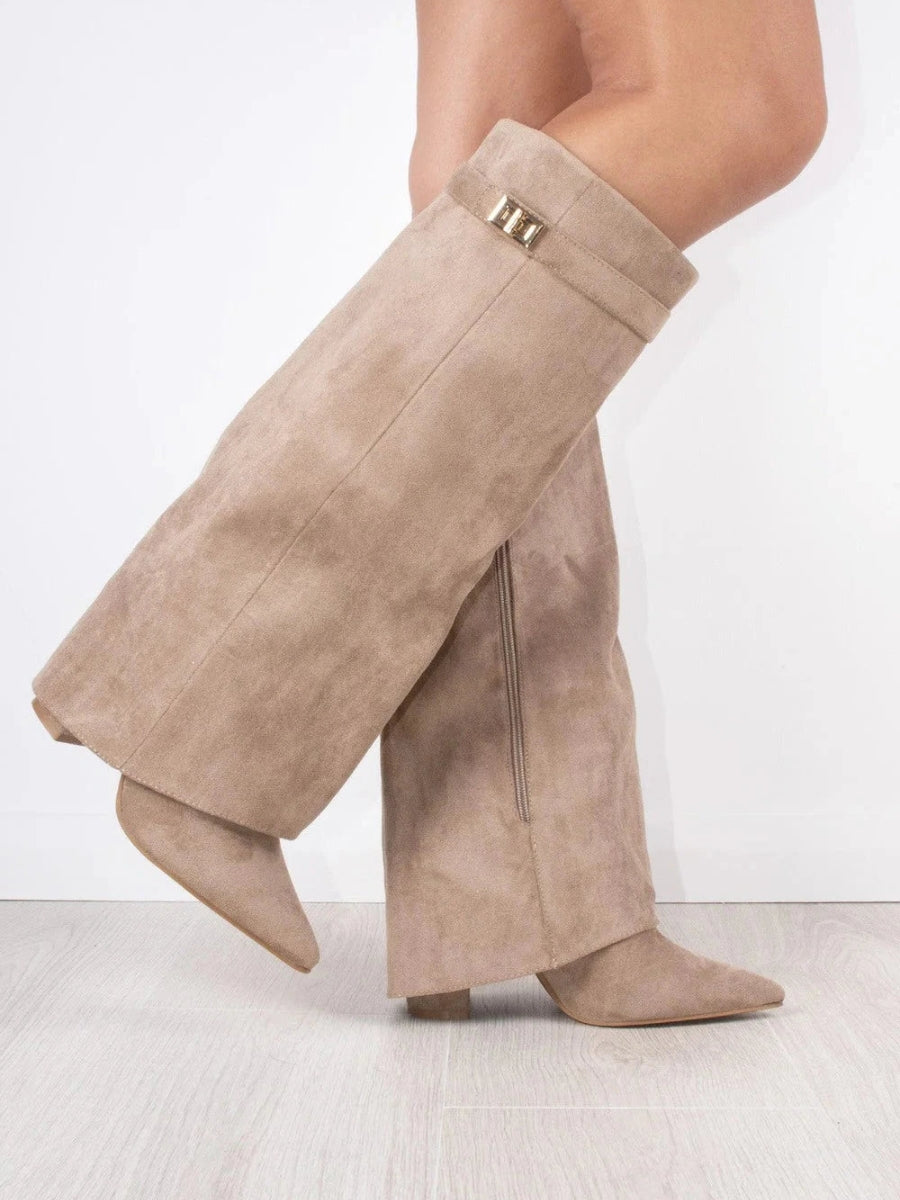 Stylowe obuwie zimowe damskie, zamszowe kozaki na obcasie