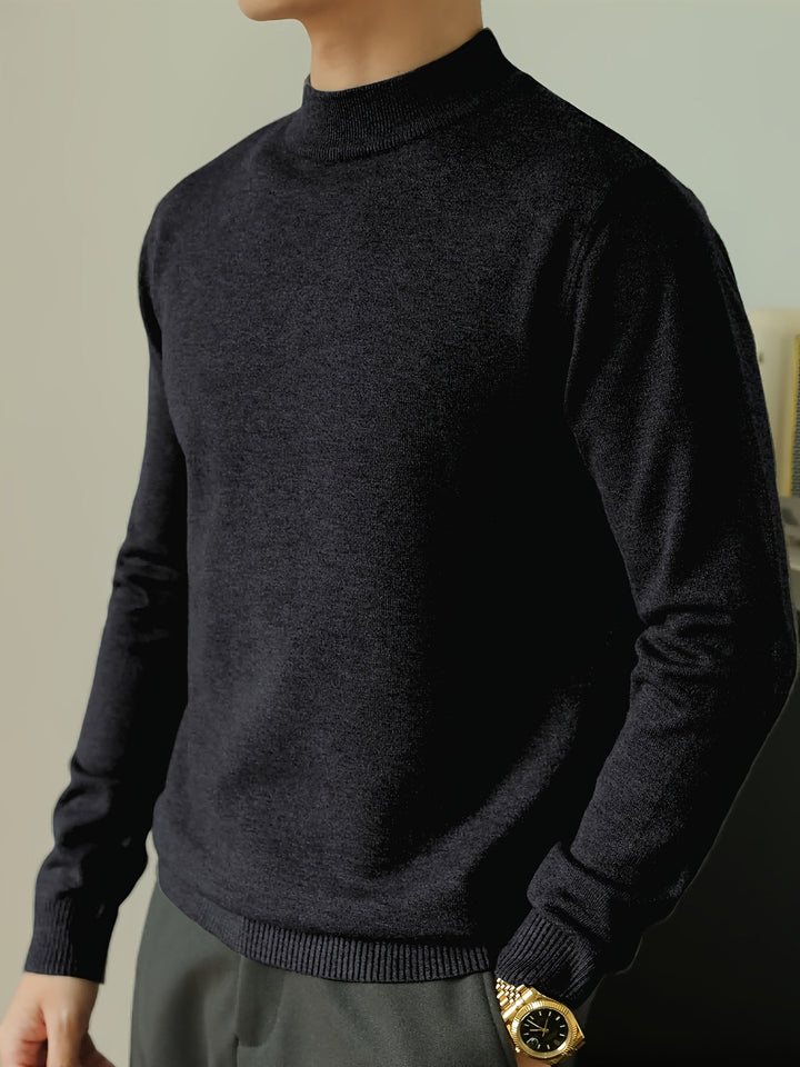 Modny sweter męski Tobias, zbliżenie na linię ramion
