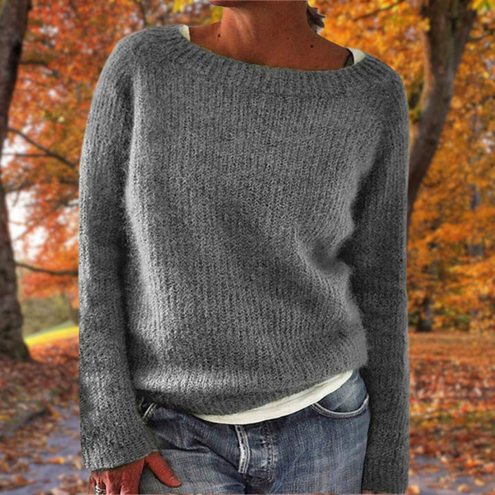 Luźny sweter damski oversize z ciepłej dzianiny w modnym stylu codziennym