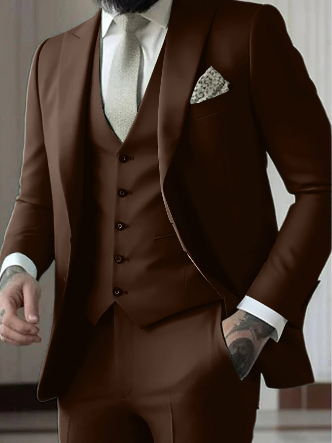 Męski klasyczny garnitur trzyczęściowy w eleganckim stylu biznesowym