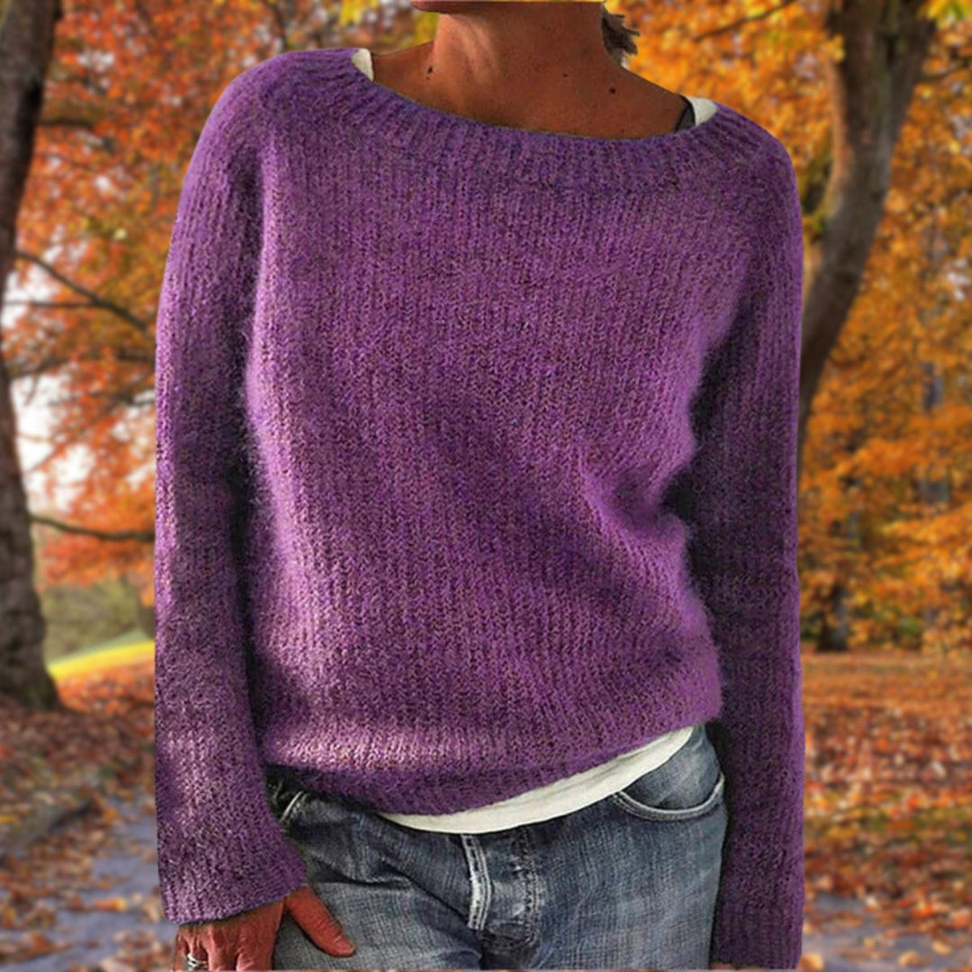Modny sweter damski oversize z długim rękawem i grubym splotem dzianinowym