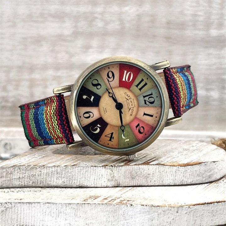 Damski zegarek vintage z kolorową tarczą i plecionym paskiem