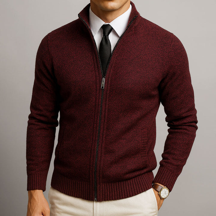 Szary elegancki sweter męski rozpinany, styl smart casual na co dzień