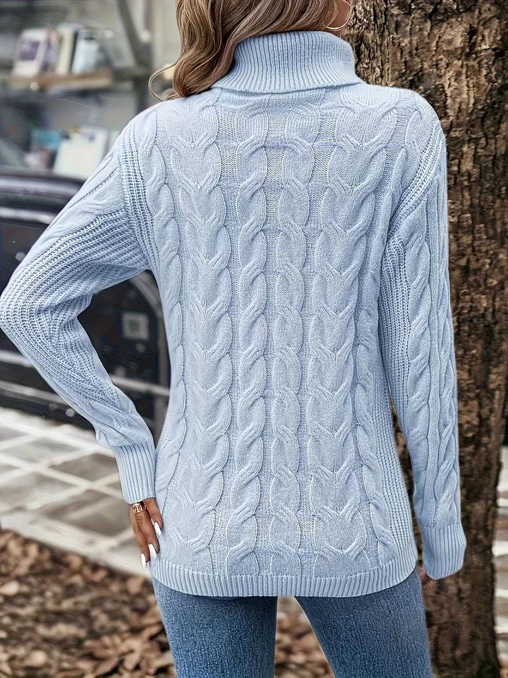 Elegancki sweter damski z golfem w warkocze do pracy