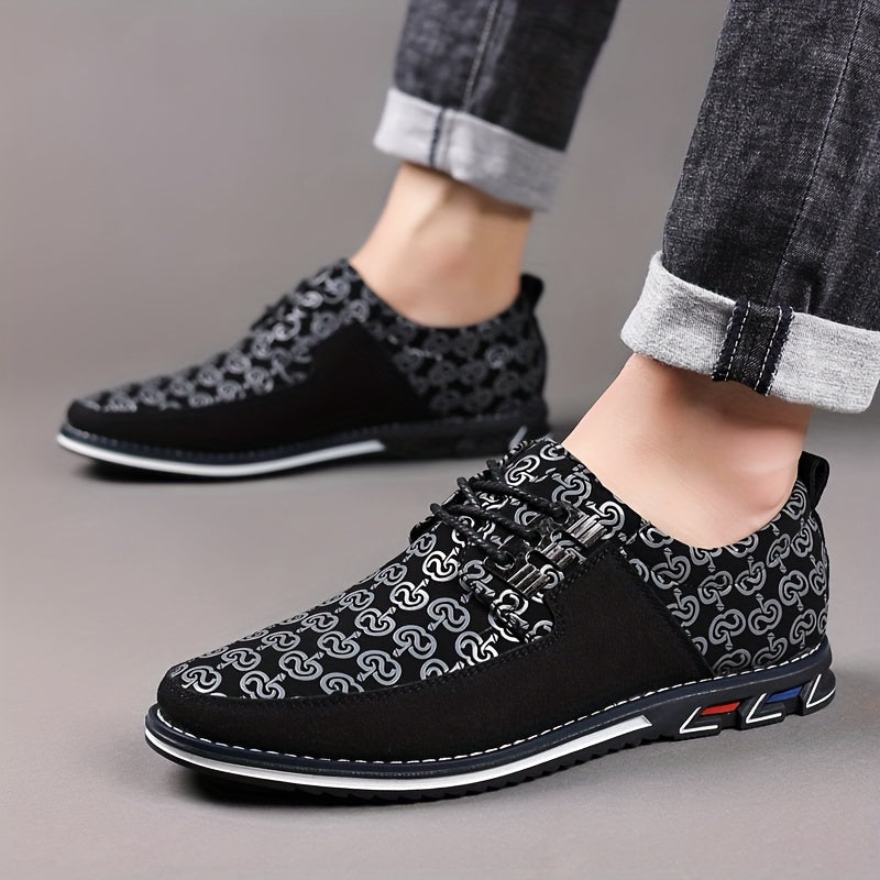 Stylowe buty męskie Emerson prezentowane na jasnym tle
