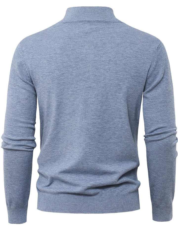 Moda męska casual: sweter z wysokim kołnierzem i długim rękawem