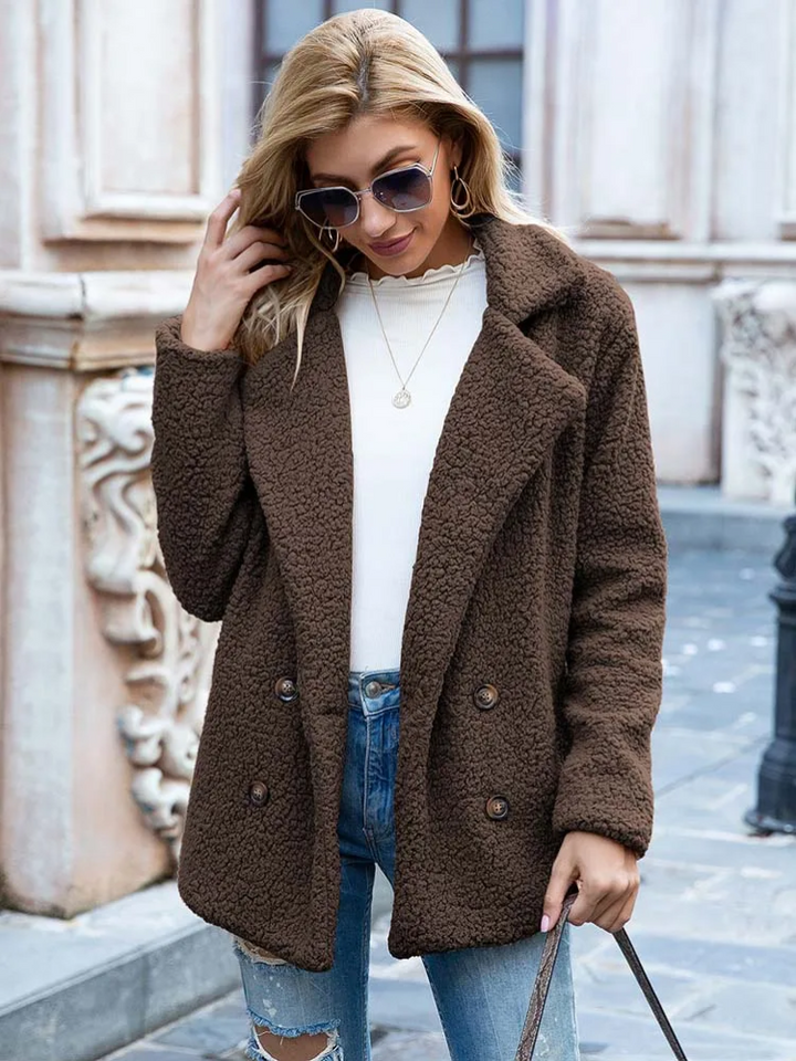 Ciepła kurtka teddy z kieszeniami i guzikami, moda damska