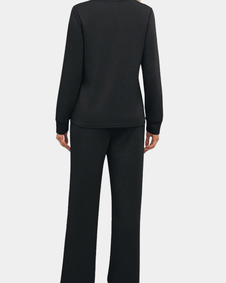 Modny komplet damski na co dzień w stylu oversize