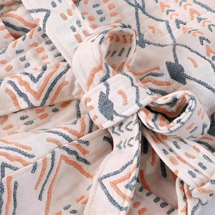 Wygodny szlafrok loungewear w kolorze szarym z eleganckim geometrycznym motywem