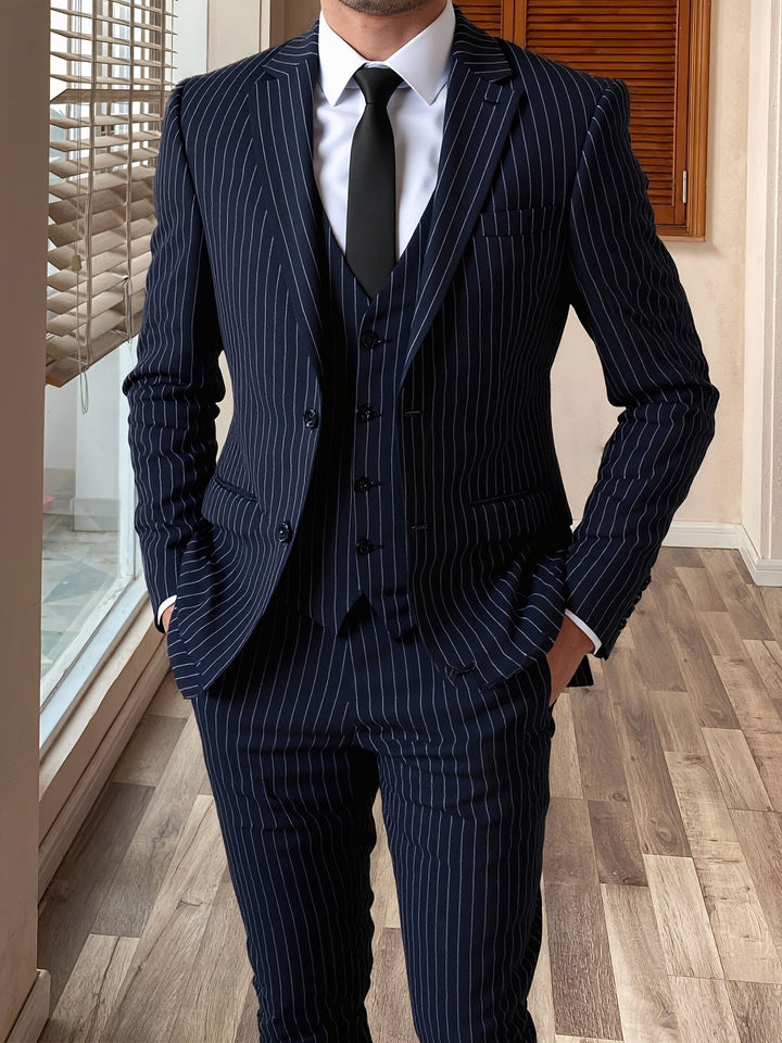 Garnitur ślubny w prążki Maxwell - elegancka kamizelka męska z tyłu