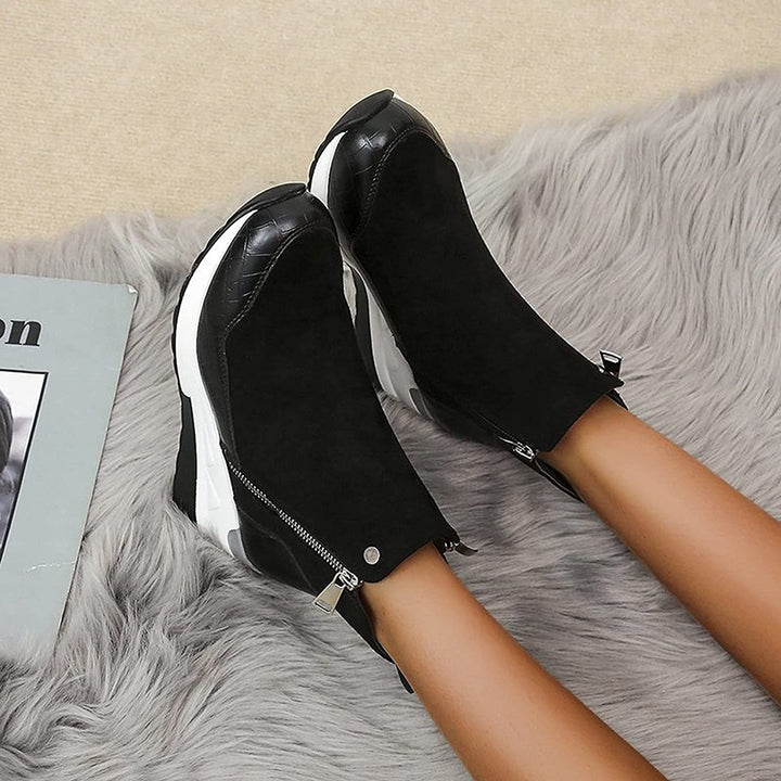 Modne buty codzienne z płaską podeszwą, widok z boku