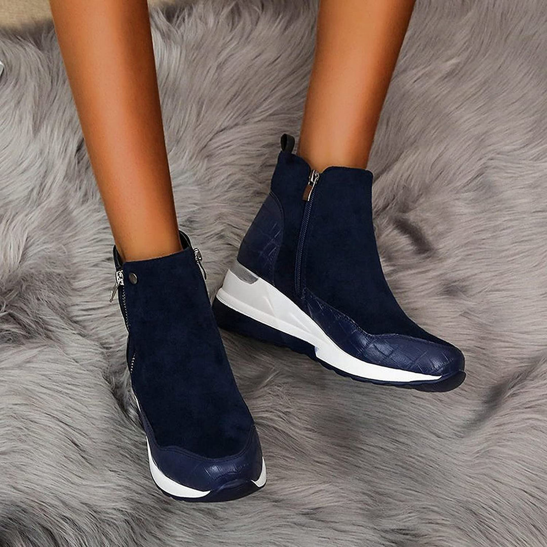 Stylowe buty na wiosnę z ozdobnym zapięciem