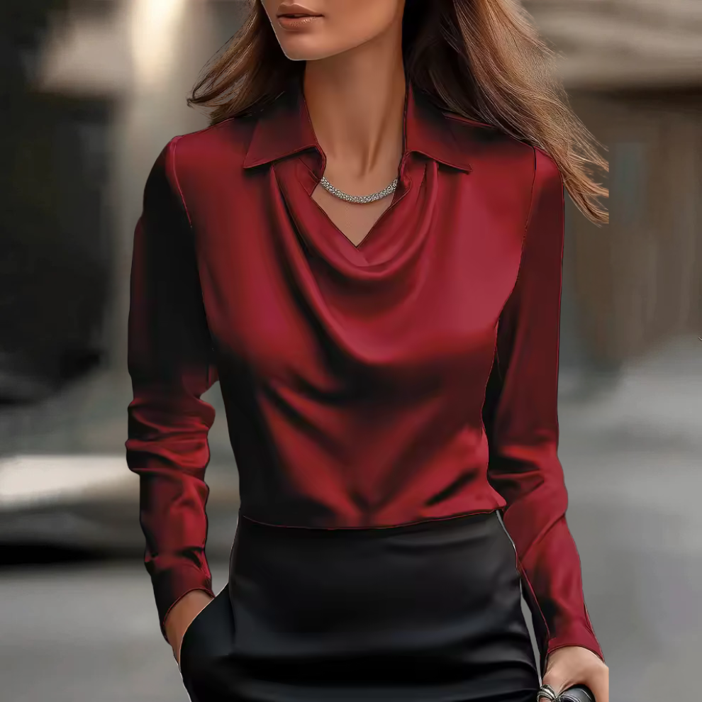 Biurowa bluzka damska w eleganckim stylu, widok z boku
