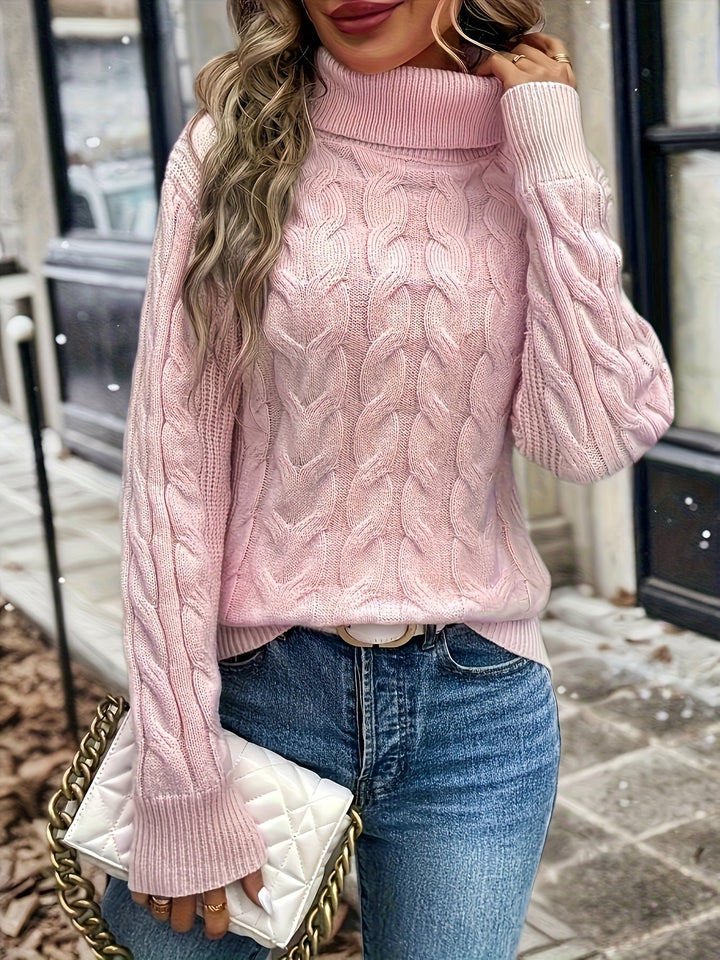 Elegancki damski sweter z golfem w klasyczny warkocz