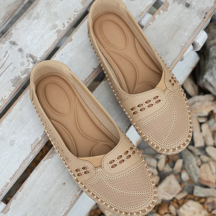 Stylowe buty na co dzień, beżowe baleriny o anatomicznym kształcie