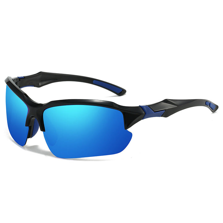 Wygodne okulary polaryzacyjne dla sportowców prezentowane w eleganckim etui