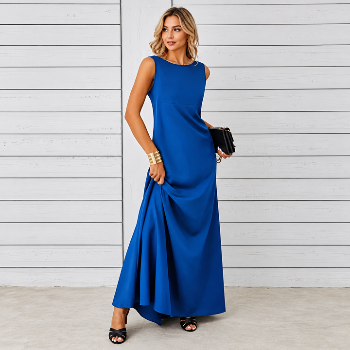Modna letnia sukienka damska w wersji maxi, elegancka długa kreacja