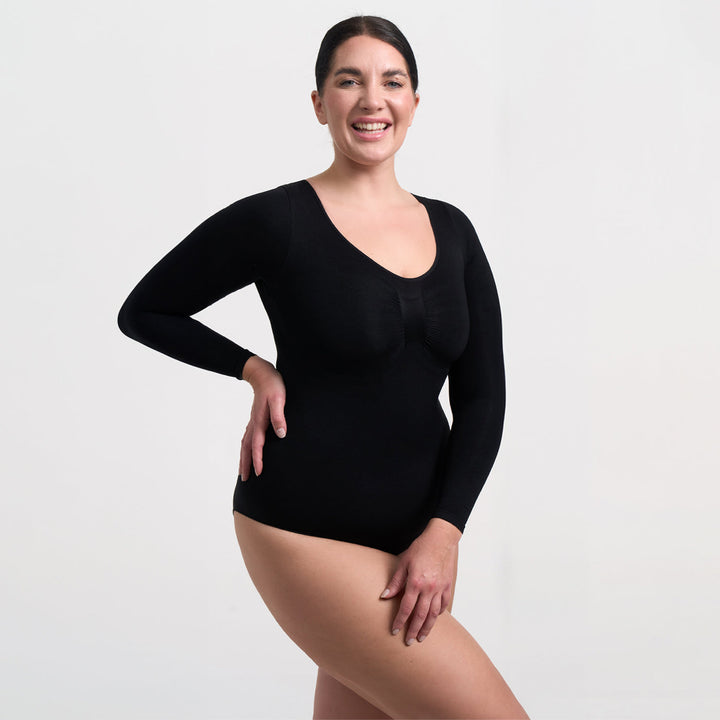 Kobieco skrojone body modelujące z wysokiej jakości oddychającego materiału
