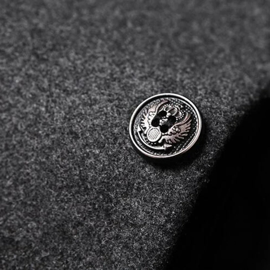 Płaszcz męski slim fit, struktura materiału odzieży wierzchniej