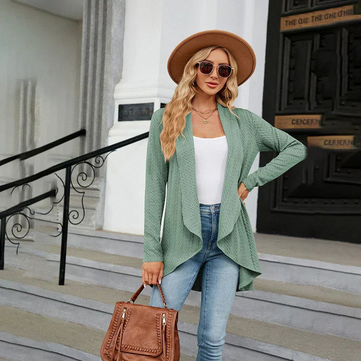 Damski sweter rozpinany w casualowym wydaniu