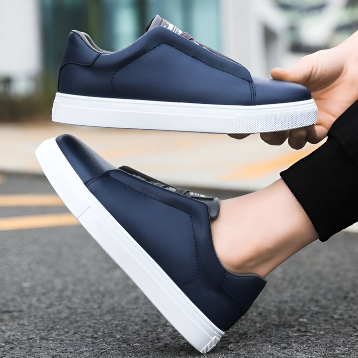 Skórzana cholewka butów męskich Patryk, minimalistyczne sneakersy z bliska