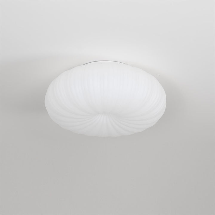 Ekskluzywna lampa sufitowa do salonu, nowoczesny element dekoracji