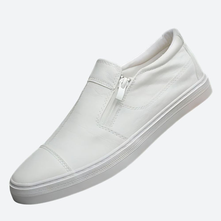 Męskie buty wsuwane casual w kolorze czarnym, wygodne sneakersy slip-on na co dzień