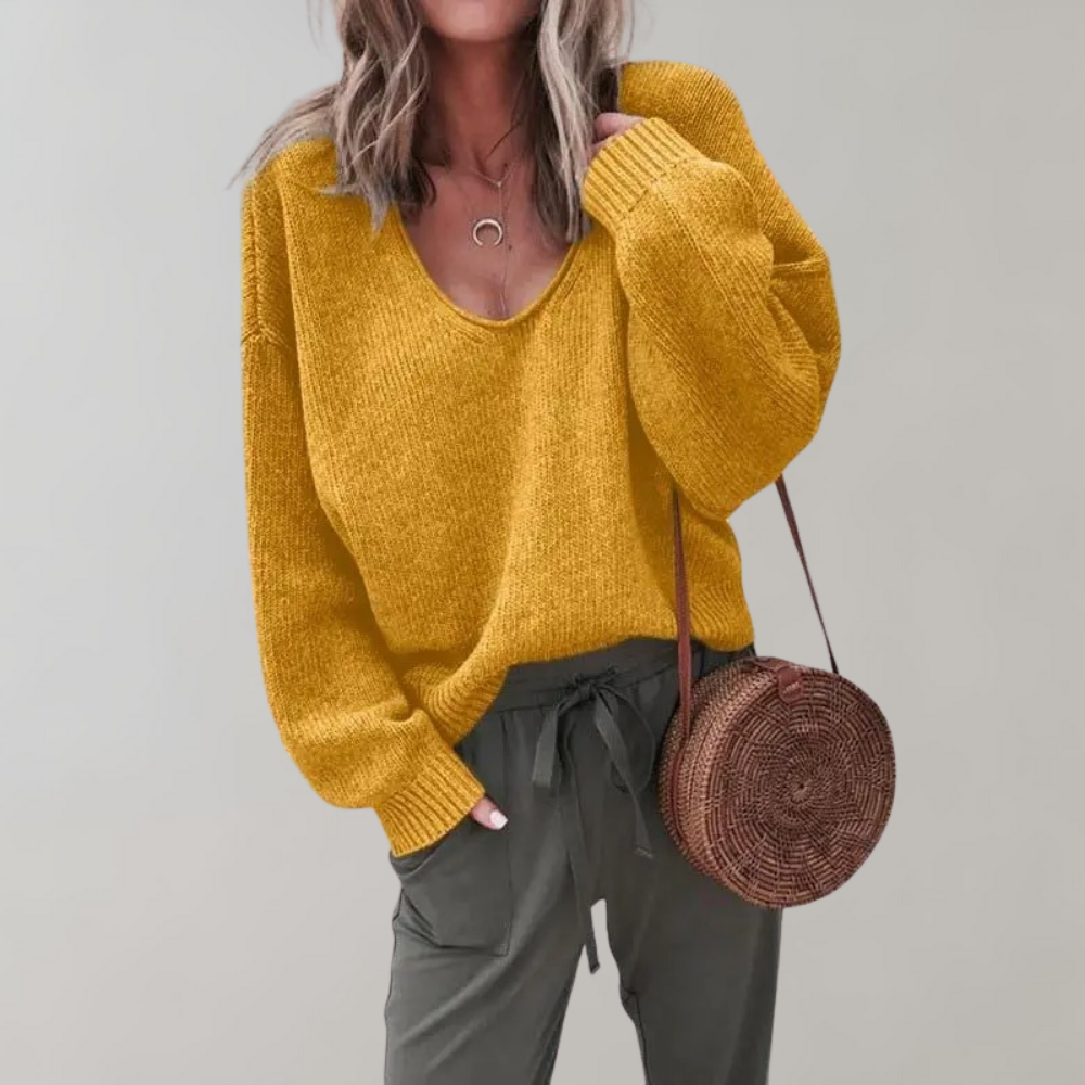 Damski stylowy sweter z dzianiny w modnym odcieniu, przód