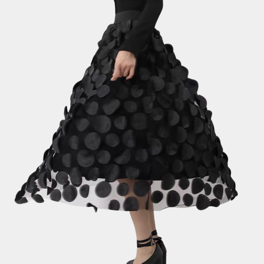 Elegancka spódnica damska midi z tiulu o rozkloszowanym kroju na wiosnę