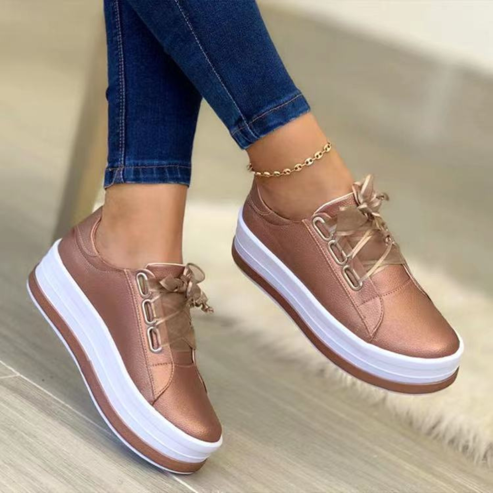 Stylowe czarne buty sportowe damskie na co dzień, wygodne sneakersy na platformie