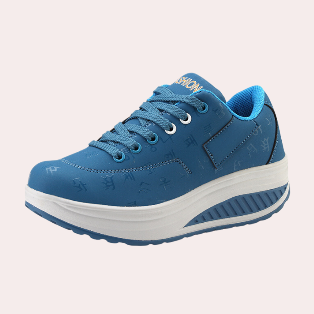 Czarne damskie sneakersy sportowe na modnej platformie do codziennych stylizacji