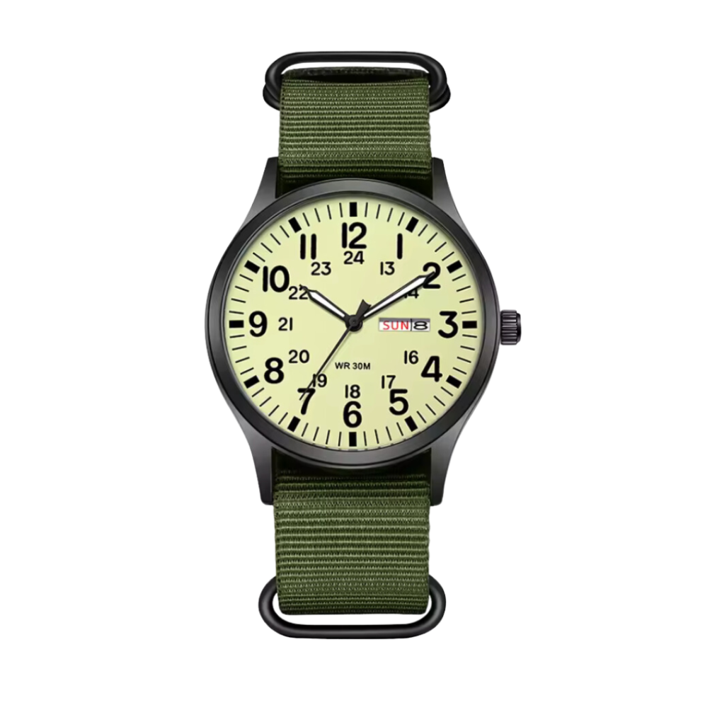 Zielono-fluorescencyjna tarcza zegarka militarnego w zbliżeniu