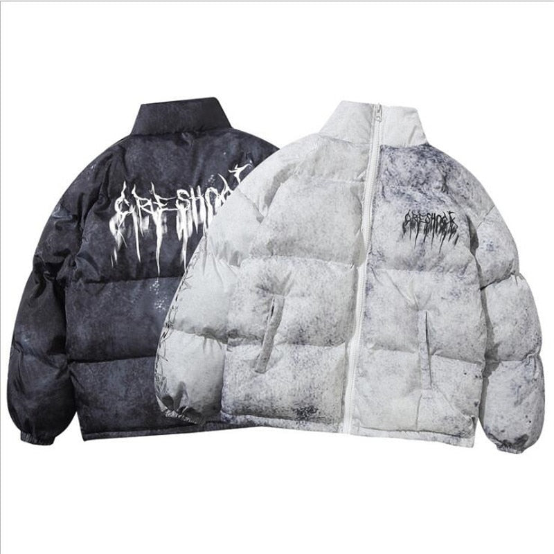 Czarna i biała męska kurtka puchowa Creshock w stylu streetwear prezentowane razem