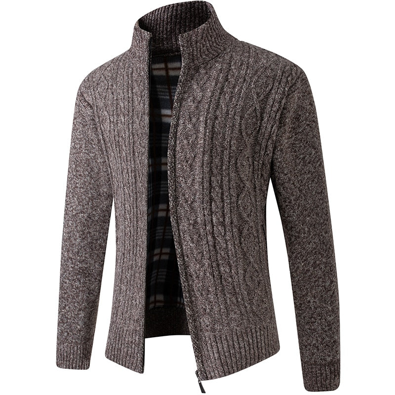 Stylowy sweter męski ze stójką, faktura ściegu i splot