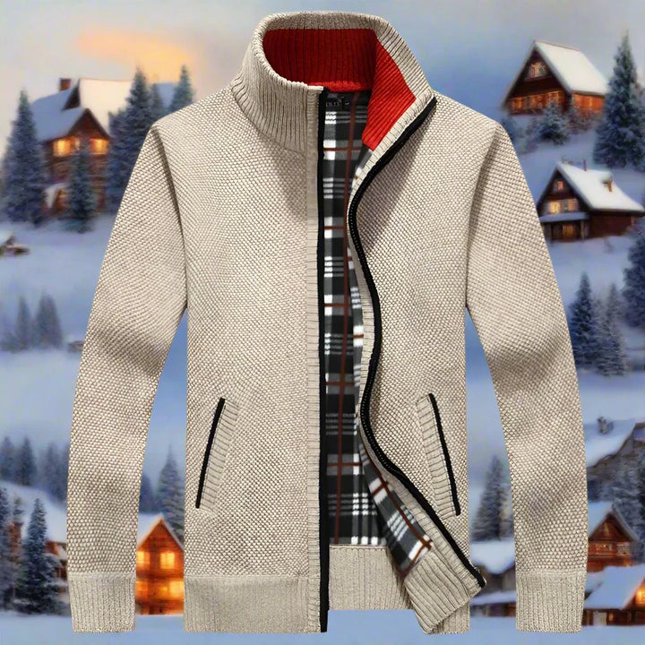 Elegancki sweter męski rozpinany, prezentacja kołnierza typu stójka