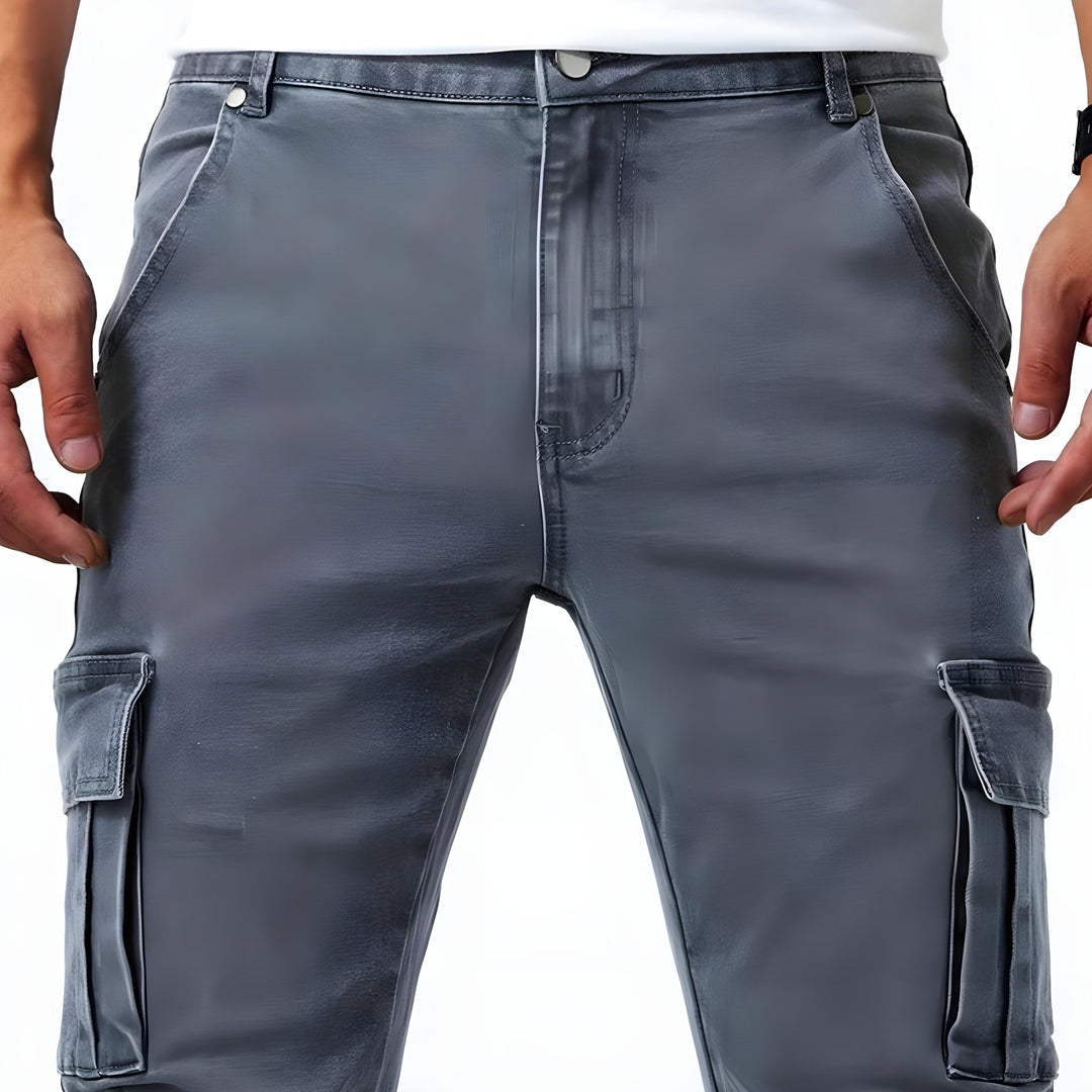 Szare męskie spodnie cargo slim fit w miejskim stylu
