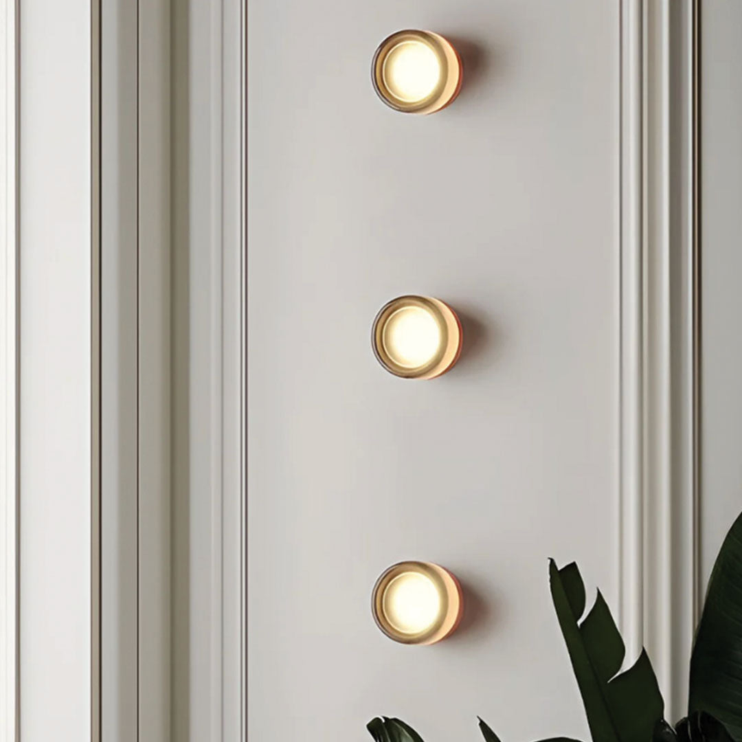 Oświetlenie LED ścienne w minimalistycznej formie do wnętrz