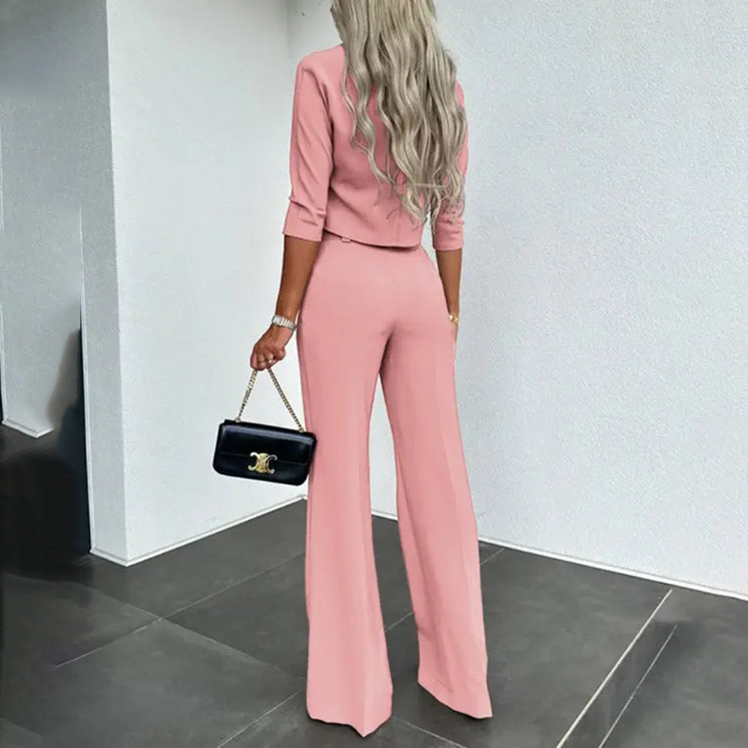 Modny damski komplet top i spodnie w stylizacji casualowej