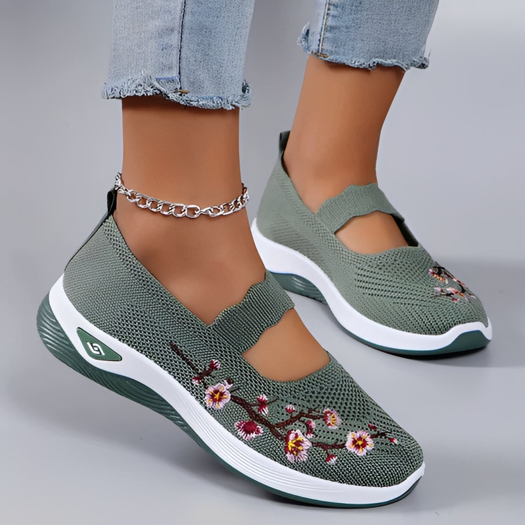 Wygodne buty damskie letnie, elegancki fason obuwia codziennego