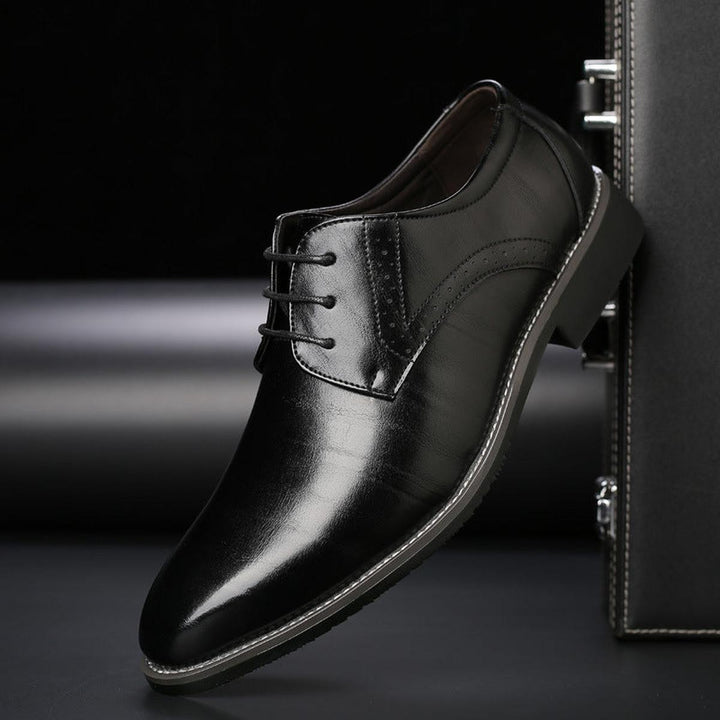 Skórzane męskie buty sznurowane w stylu smart casual, modne obuwie wizytowe