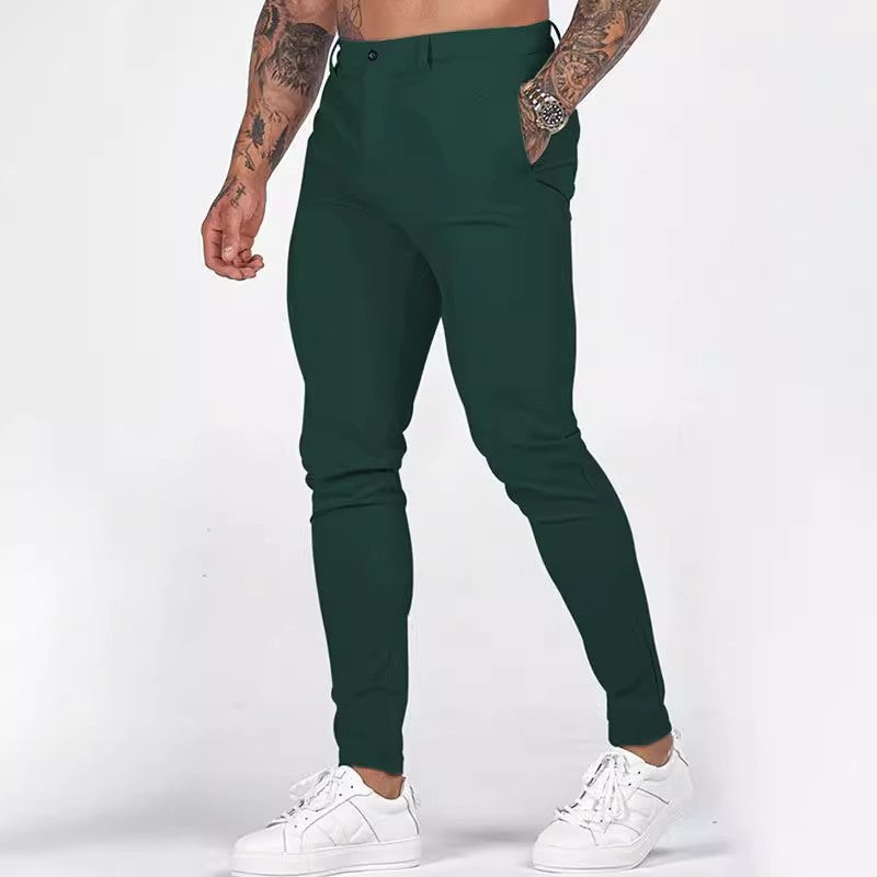 Czarne spodnie męskie typu chinos o kroju slim fit