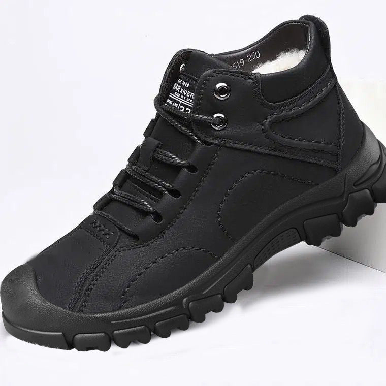 Stylowe męskie buty trekkingowe na zimowe wędrówki, brązowe