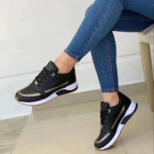 Damskie sneakersy ortopedyczne Marina w kolorze beżowym na podwyższonej podeszwie