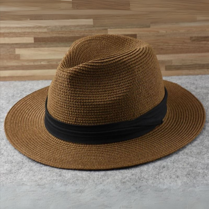 Pleciony kapelusz letni fedora w stylu panamy od góry, widok na splot