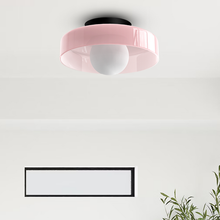 Nowoczesna lampa sufitowa zintegrowana z technologią LED